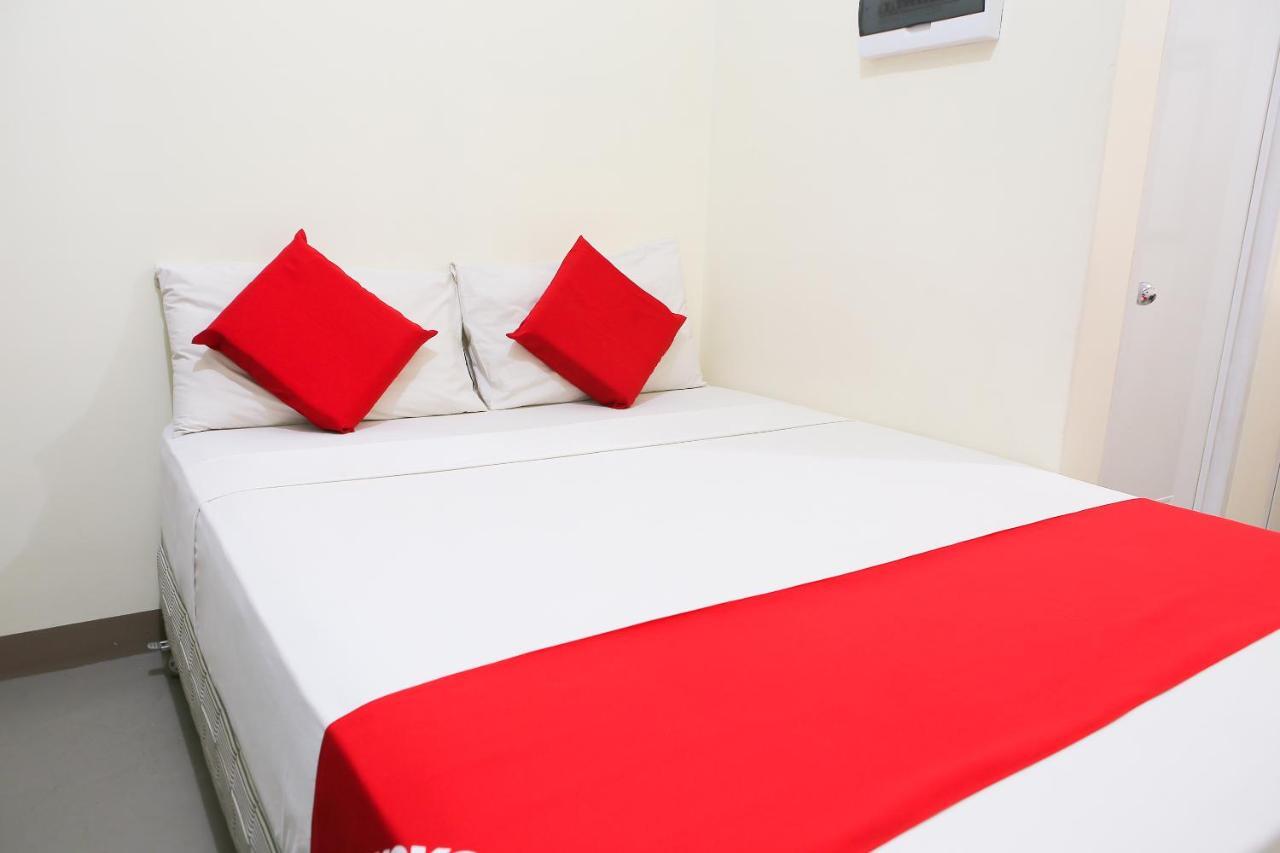 Oyo 442 Ipark Hotel Cebu Bagian luar foto