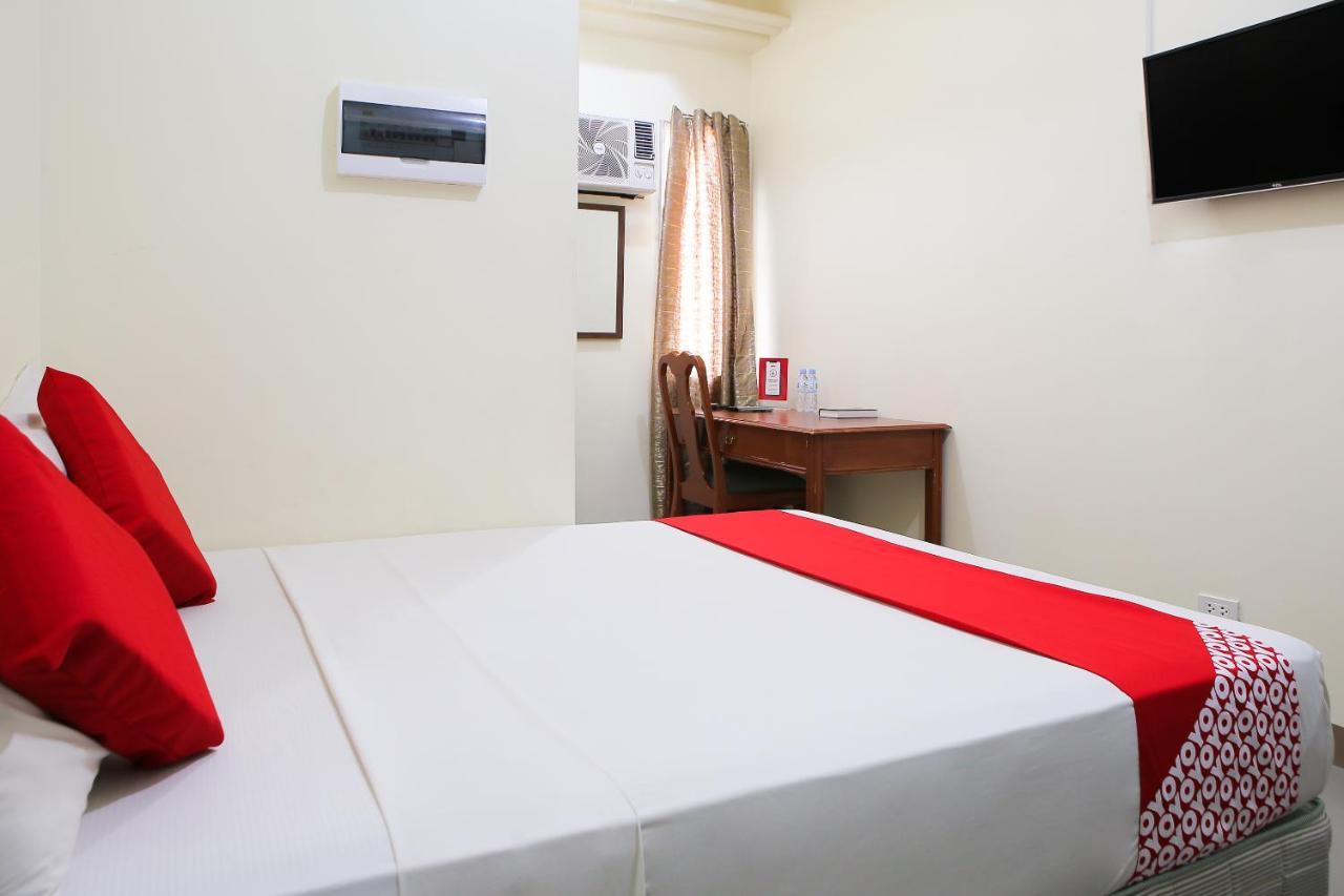 Oyo 442 Ipark Hotel Cebu Bagian luar foto