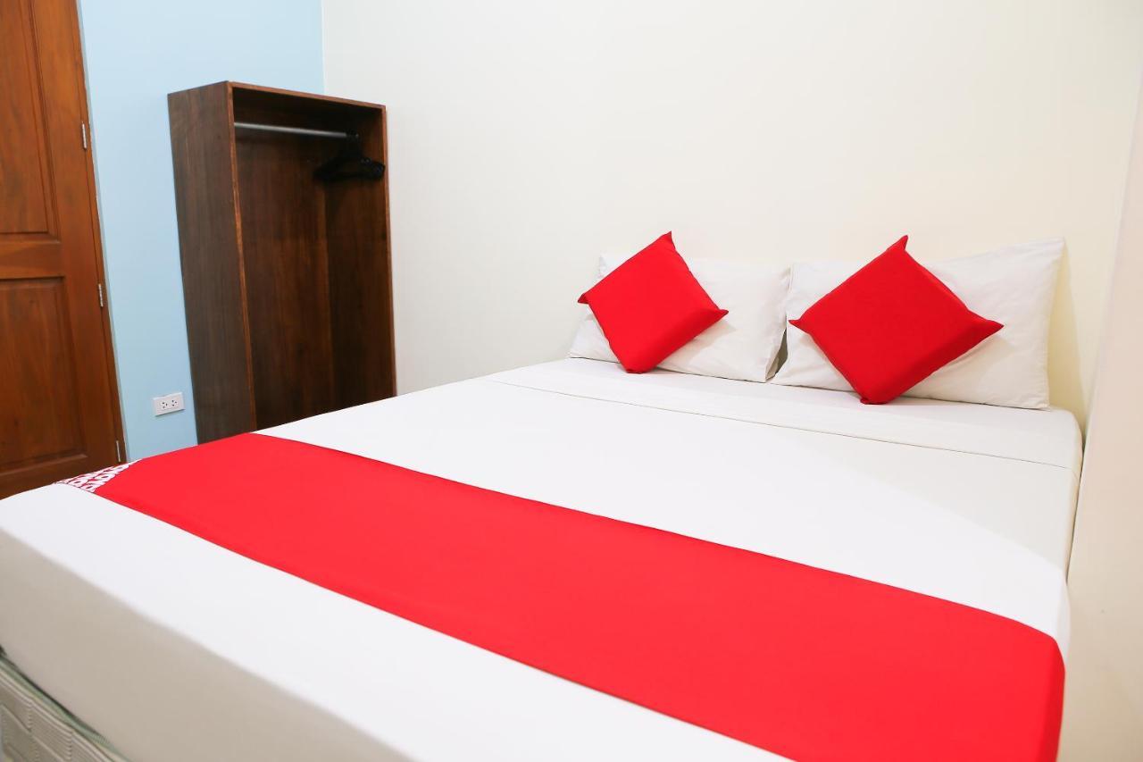 Oyo 442 Ipark Hotel Cebu Bagian luar foto