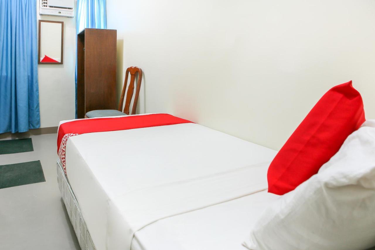Oyo 442 Ipark Hotel Cebu Bagian luar foto